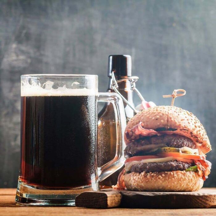 لیوان آبجو خوری پاب پاشاباغچه Pub