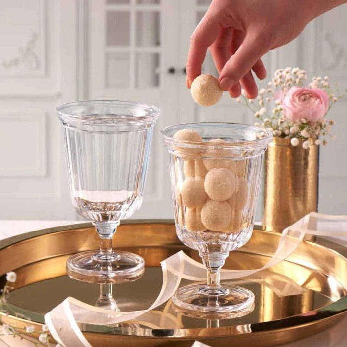 بستنی خوری پایه دار پاشاباغچه